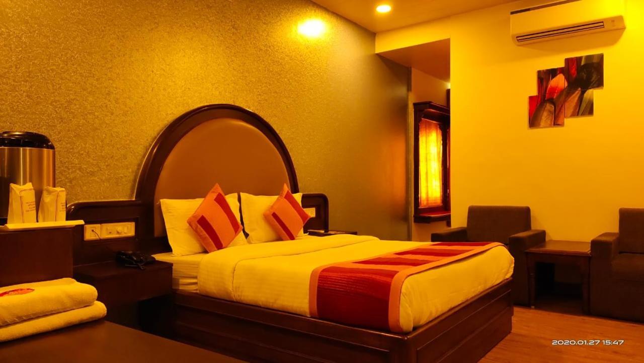 Hotel Banjara Regalia Mount Abu Exterior photo